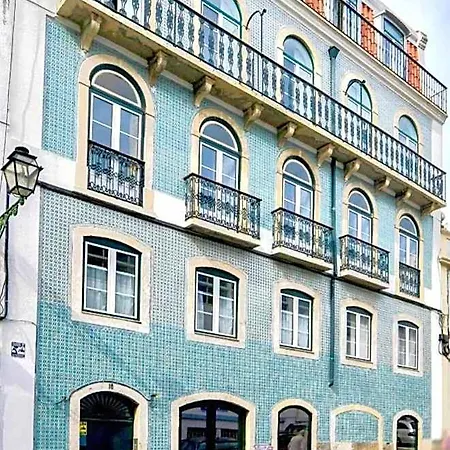 Int 3* Lisboa