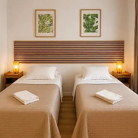 Int Hotel