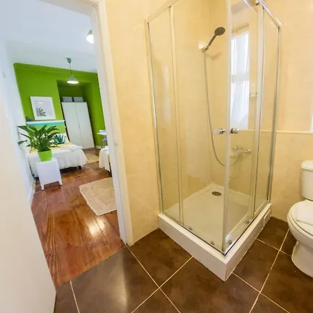 Nocleg ze śniadaniem Int 3*