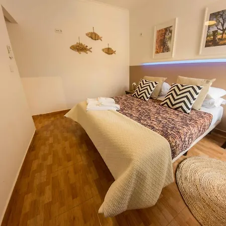 Int Nocleg ze śniadaniem Lizbona